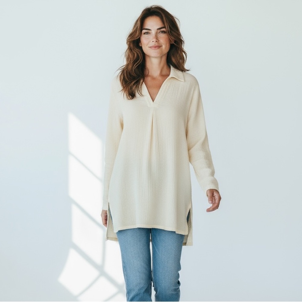 SOFT SURROUNDINGS - SIZE MEDIUM - BUTTER YELLOW GAUZE LIKE FABRIC - TUNIC B11‎